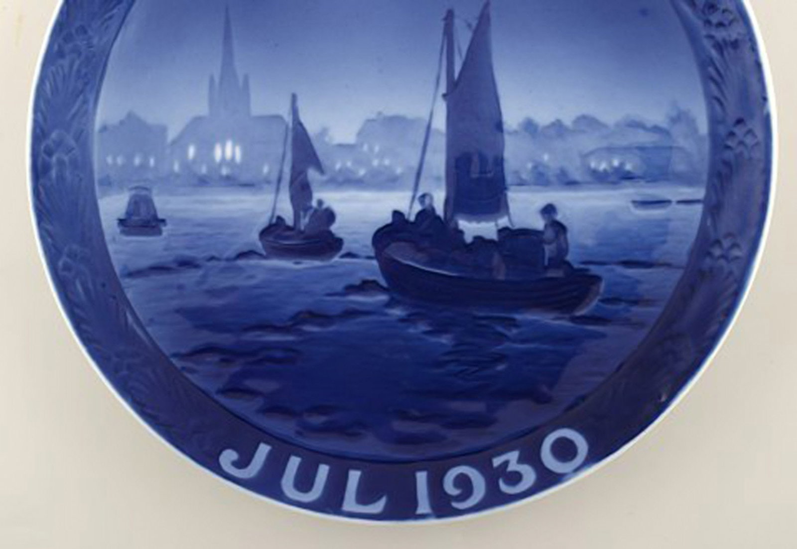 Royal Copenhagen, Christmas plate from 1930. - 3
