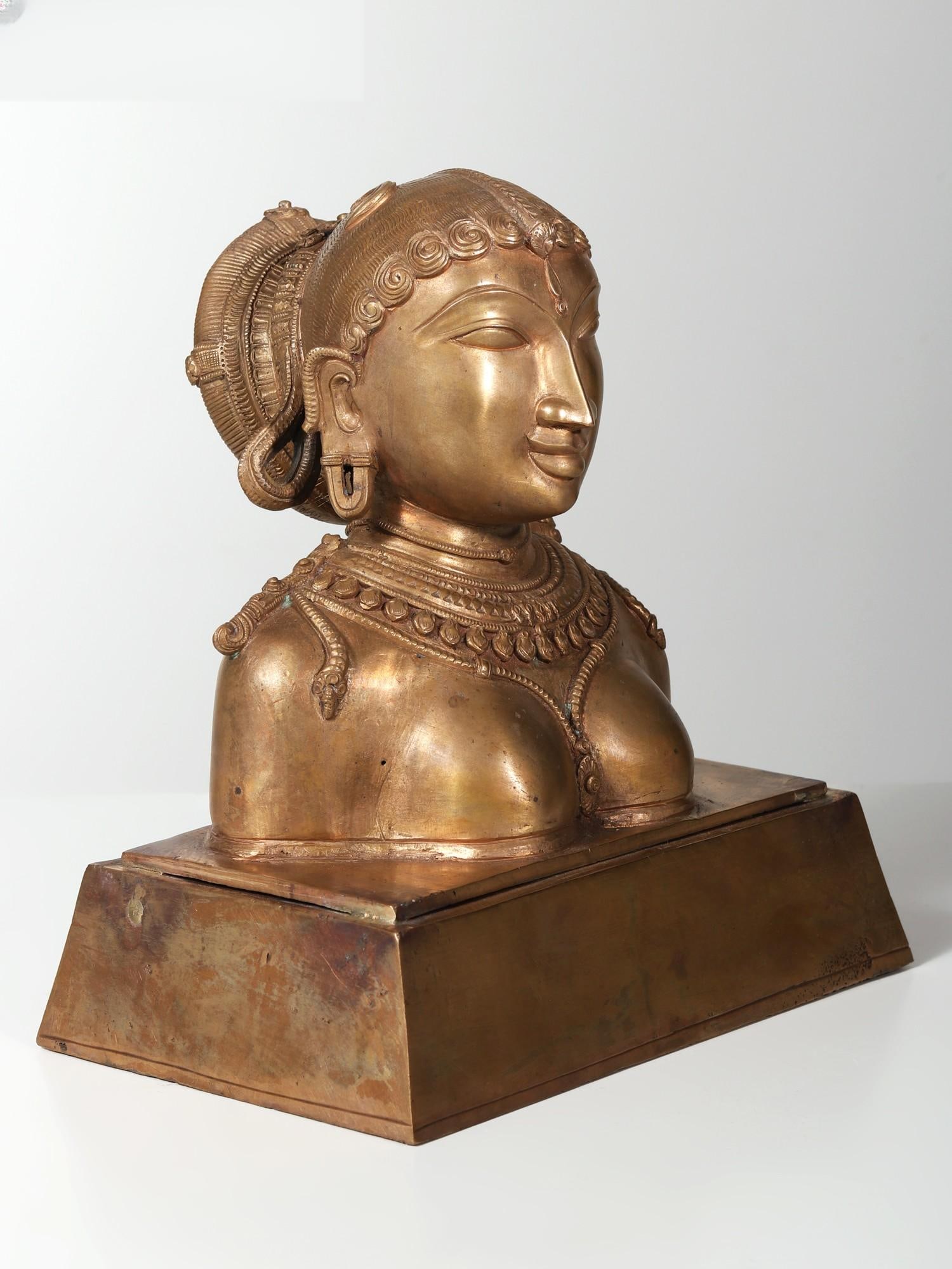 9" Goddess Parvati Bust | Brass Statue - 2