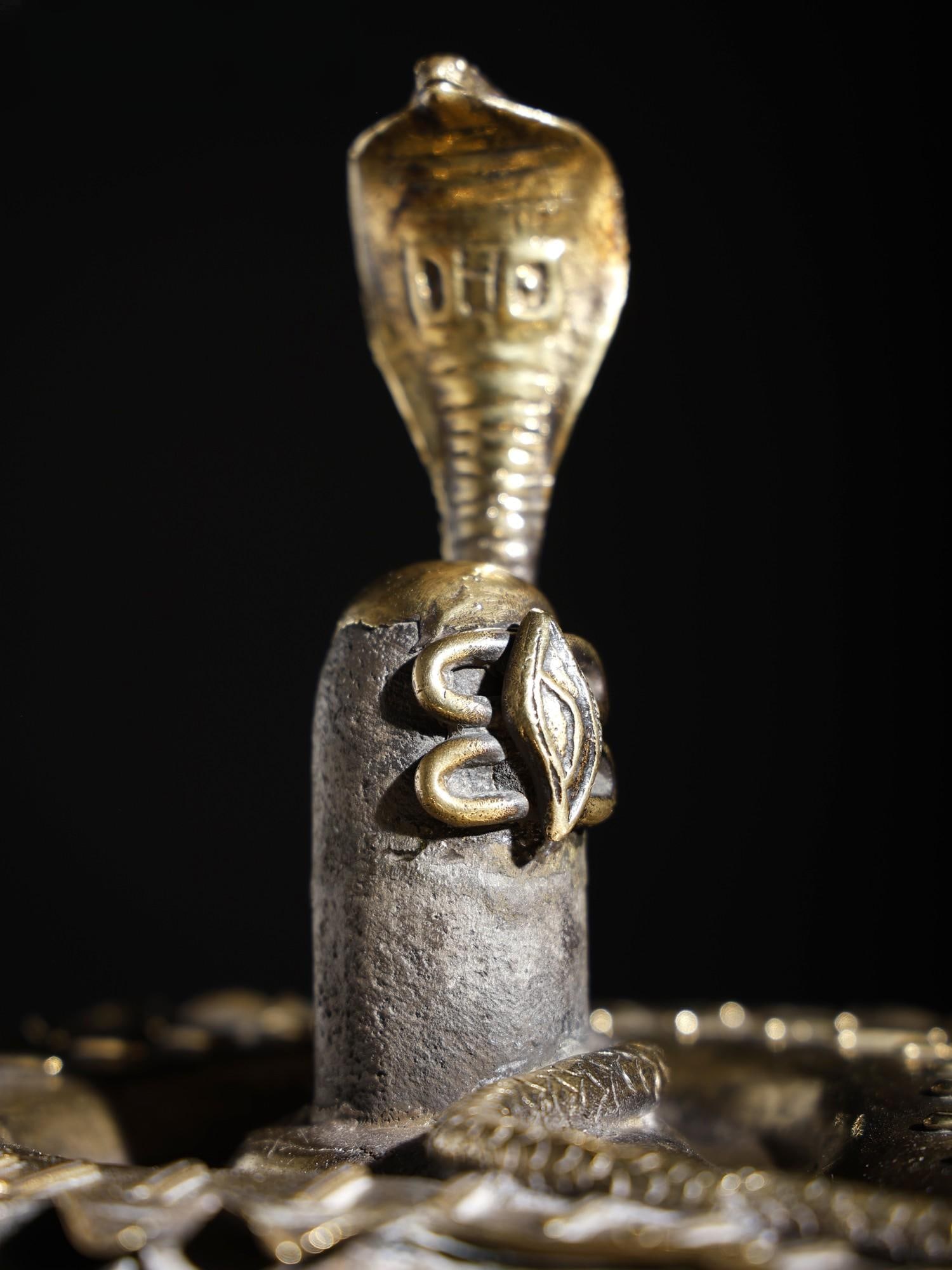 9" Shiva Linga with Protecting Naag | Original Sculpture - 2
