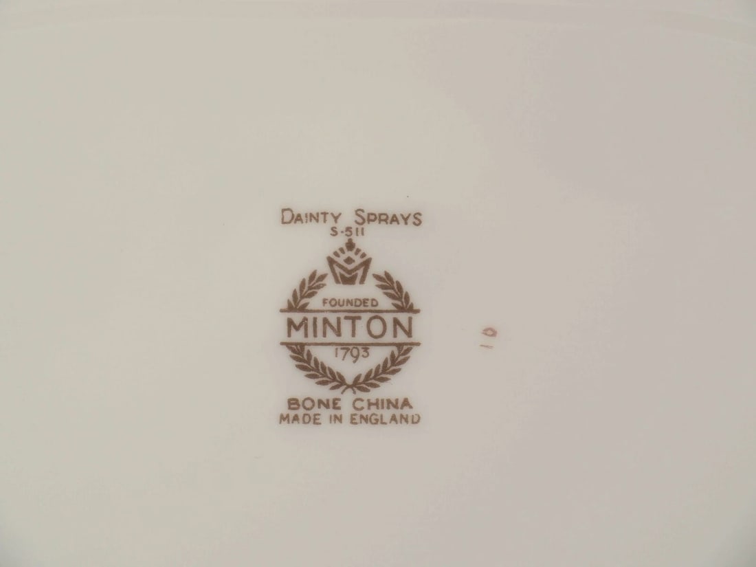 Minton Dainty Sprays S-511 Large Cake Chop Plate Platter England - 4