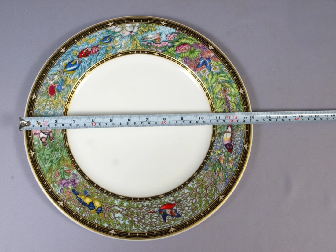 Villeroy & Boch Vie Sauvage Cake Chop Plate Platter Germany Vintage: This is a lovely Large Cake/Chop Plate made by Villeroy & Boch in Germany, in the lovely Vie Sauvage pattern, Chateau Collection. The plate is properly marked with Villeroy & Boch backmark. The patter