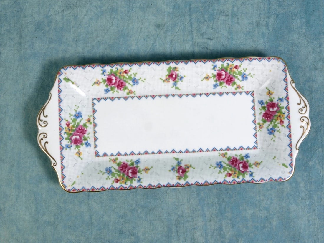 Royal Albert Bone China Petit Point Sandwich Dessert Cake Snack Tray Dish Regal - 2