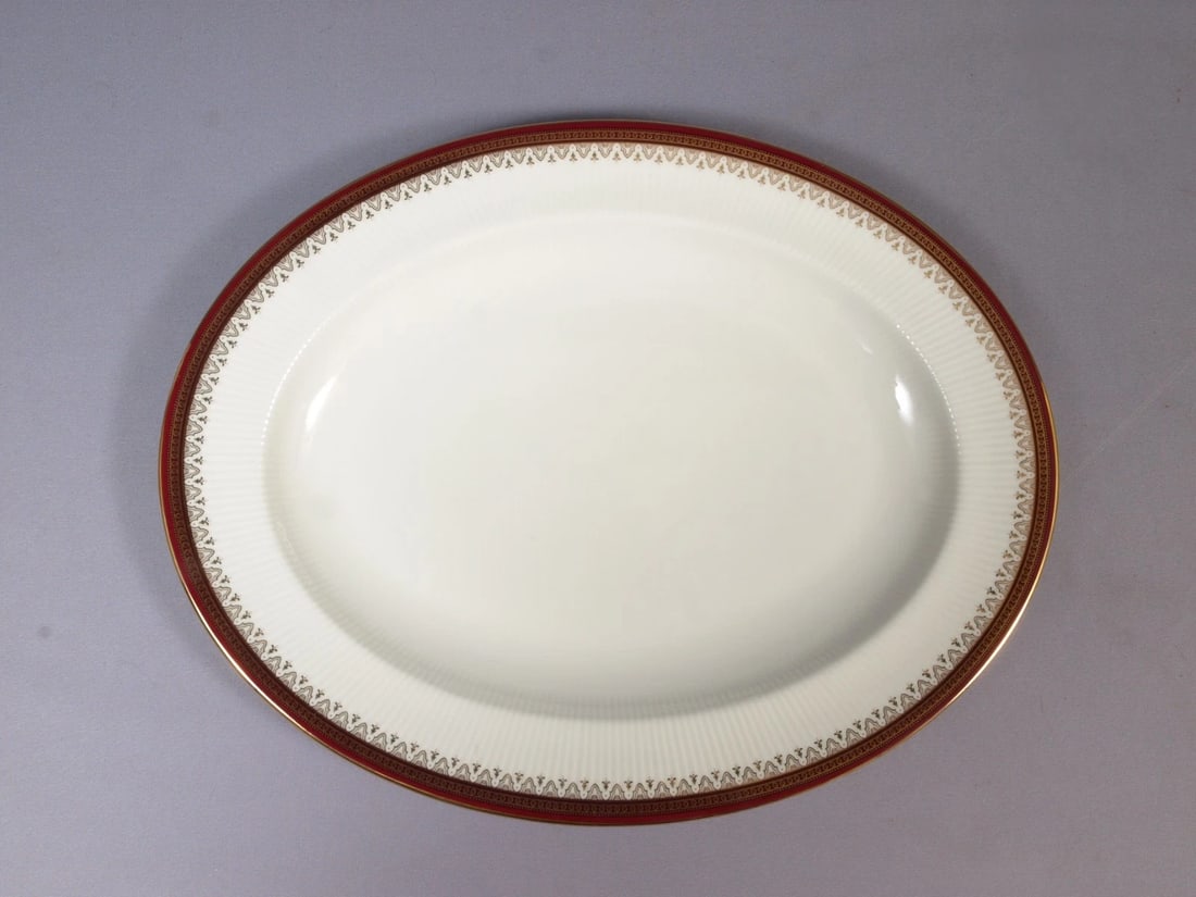 Paragon Royal Albert HOLYROOD Oval Serving platter England: This is one exceptional Oval Platter made by Royal Paragon/Royal Albert, England. The platter is in the Holyrood pattern. The pattern has gold rim and filigree on red band. It is properly marked with 
