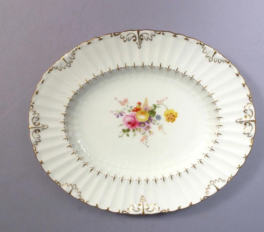 Royal Crown Derby ASHBY England Vintage Posies Meat Turkey Serving Platter: This is rare and absolutely beautiful Large Serving Platter. The platter is from ASHBY Pattern with Posies center by Royal Crown Derby. The pieces are enhanced with gold scrolls at the rim. The platte