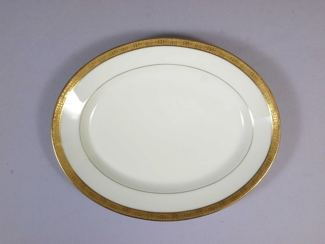 Raynaud T&V Tressemanes Vogt LIMOGES GOLD Encrusted Platter Stern's New York - 2