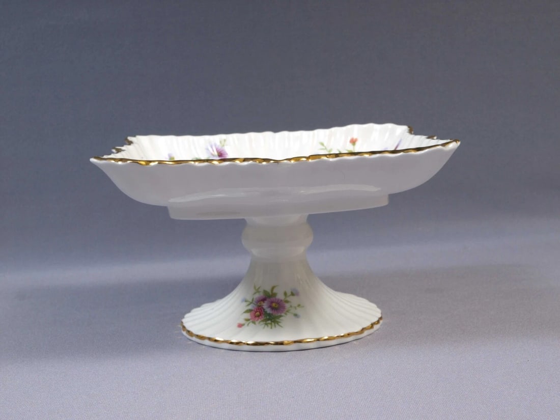 HAMMERSLEY Taza Pedestal Footed Cake Stand Dish Tray 4149 Flowers Purple Mums - 2