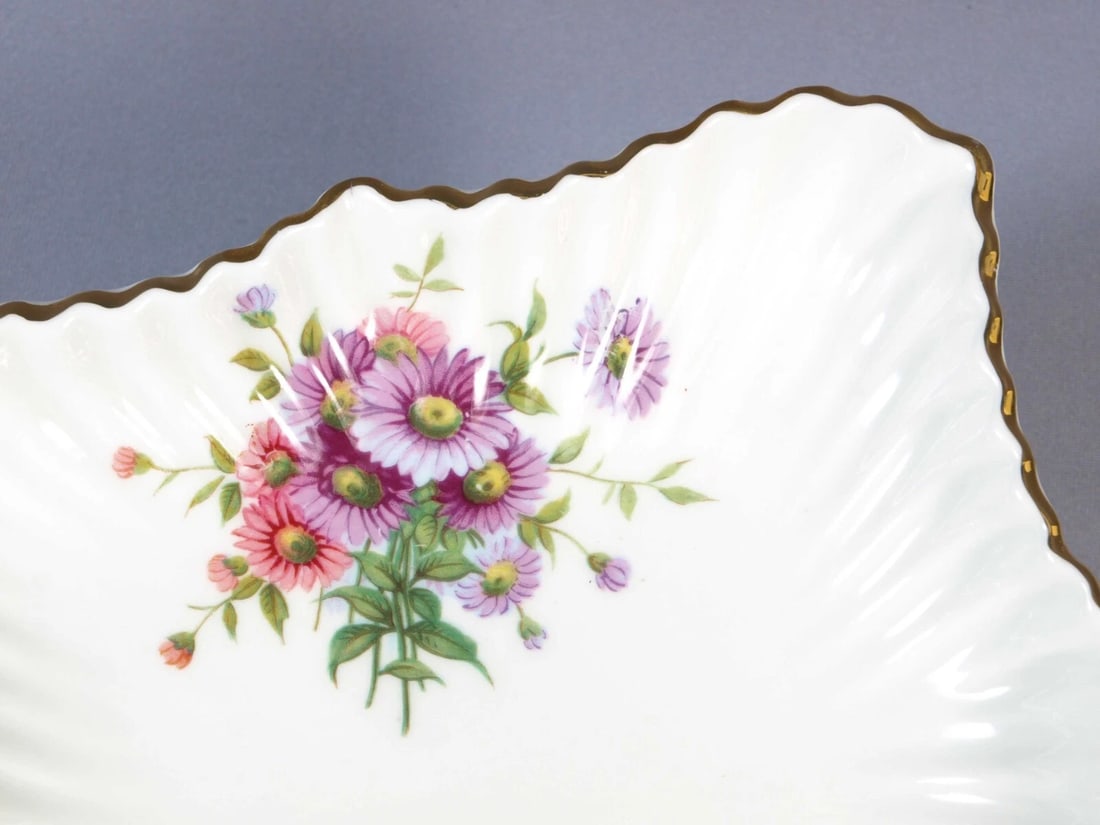 HAMMERSLEY Taza Pedestal Footed Cake Stand Dish Tray 4149 Flowers Purple Mums - 4