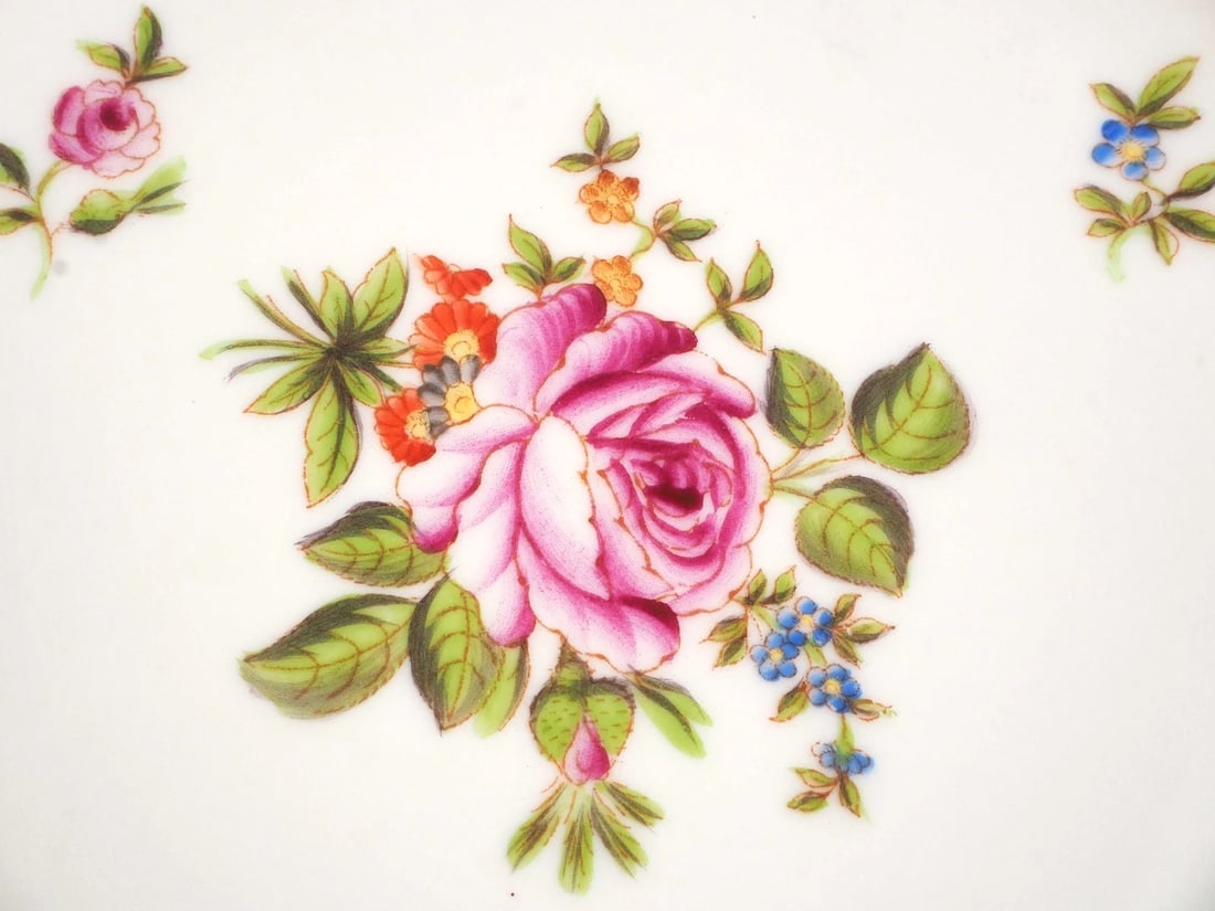HEREND Hungary Rare Vintage Dessert Plates with Oval platter Porcelain - 3