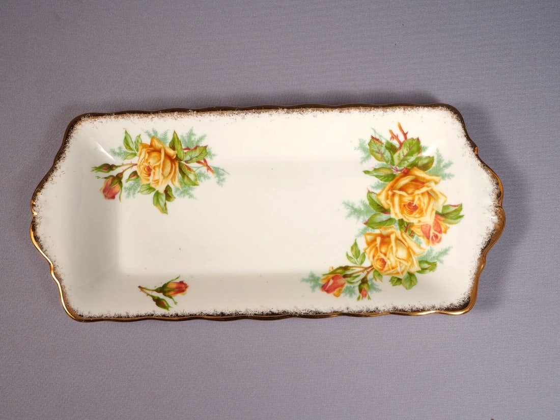 Royal Albert Yellow Tea Rose Dessert Cake Snack Tray Dish Platter England: This is a stunning Bone China Cake Serving Tray/Platter, from the famous Yellow Tea rose Collection. The tray is made by Royal Albert in England. It is properly marked with Royal Albert back stamp and