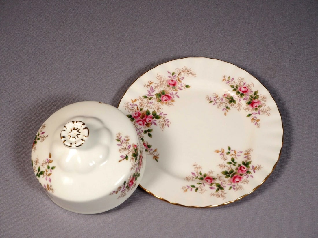 Royal Albert Lavender Rose Bone China Butter Dish Domed Lid Under Plate (1 of 5)