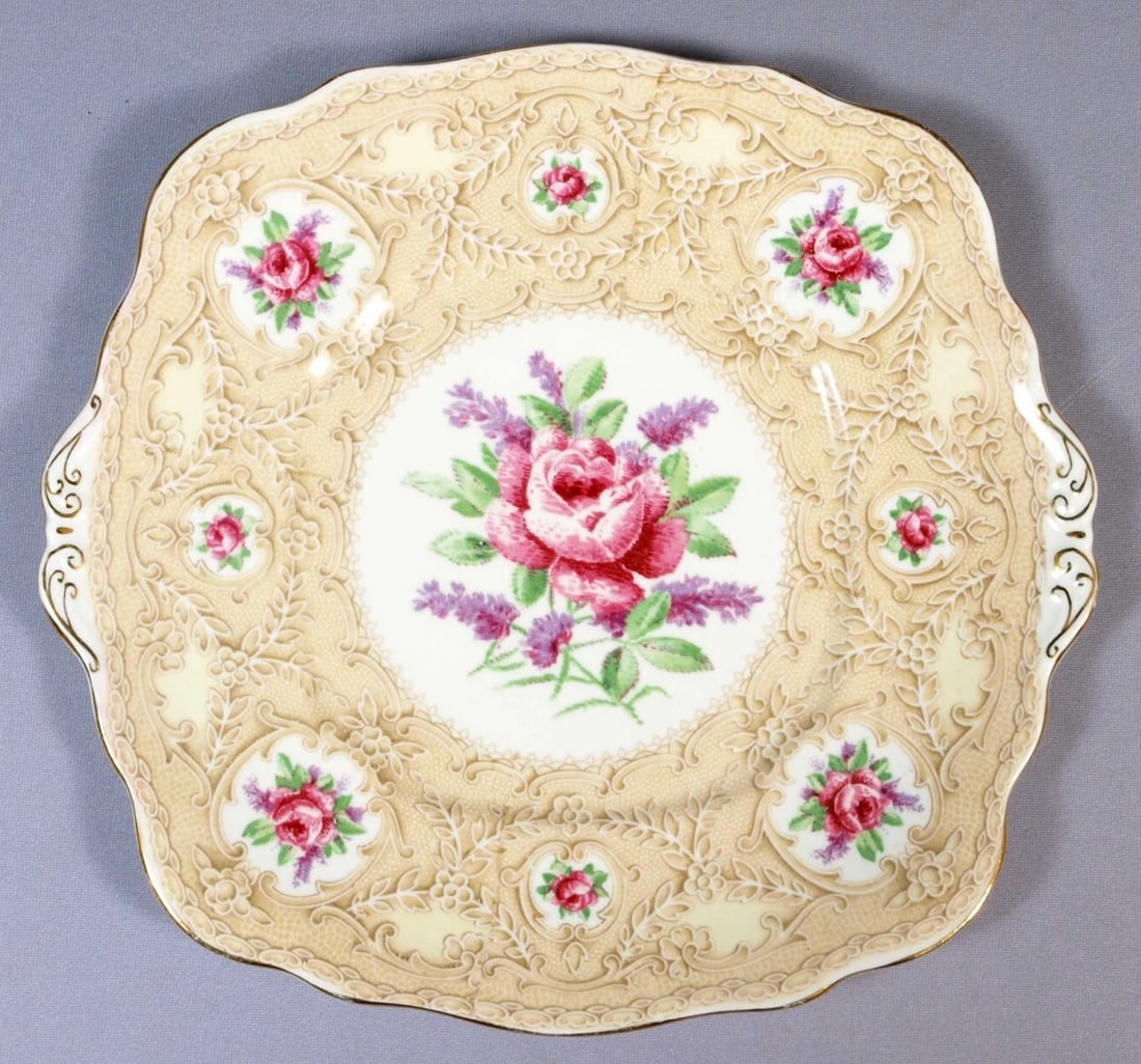 Royal Albert Bone China Devonshire Lace Cake Snack Tray Platter Vintage England: This is a beautiful and timeless Dessert/Snack Serving Tray/Platter. It is in a rare Devonshire Lace Pattern, made by Royal Albert in England. The tray has an old Royal Albert mark that dates it aroun