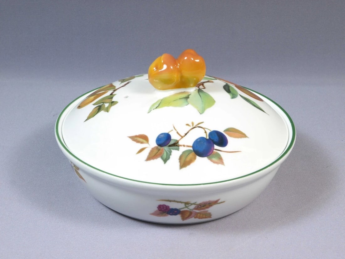 Royal Worcester Evesham Vale Covered Casserole Dish Oven to Table Baking Dish - 2