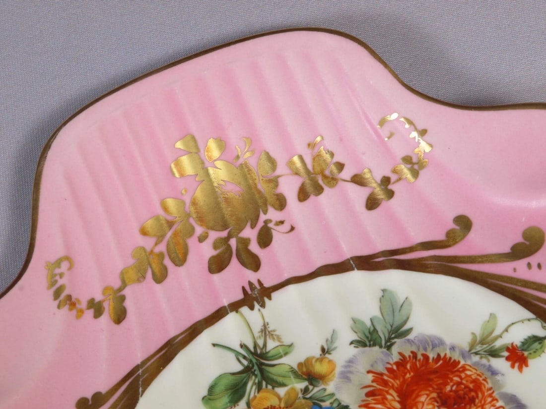 Limoges France Pink Cake Sandwich Tray Platter Dish Shell Shaped: This is a vintage shell shapedServing Tray/Dish, made in Limoges. The tray is 10" by 9 1/2" at the rim. It is in good used antique condition with no crazing. There could be some wear on the gold detai