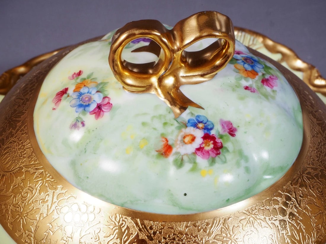 Krautheim Selb Bavaria Encrusted Butter Cheese Dish Domed Lid RARE SHAPE - 2