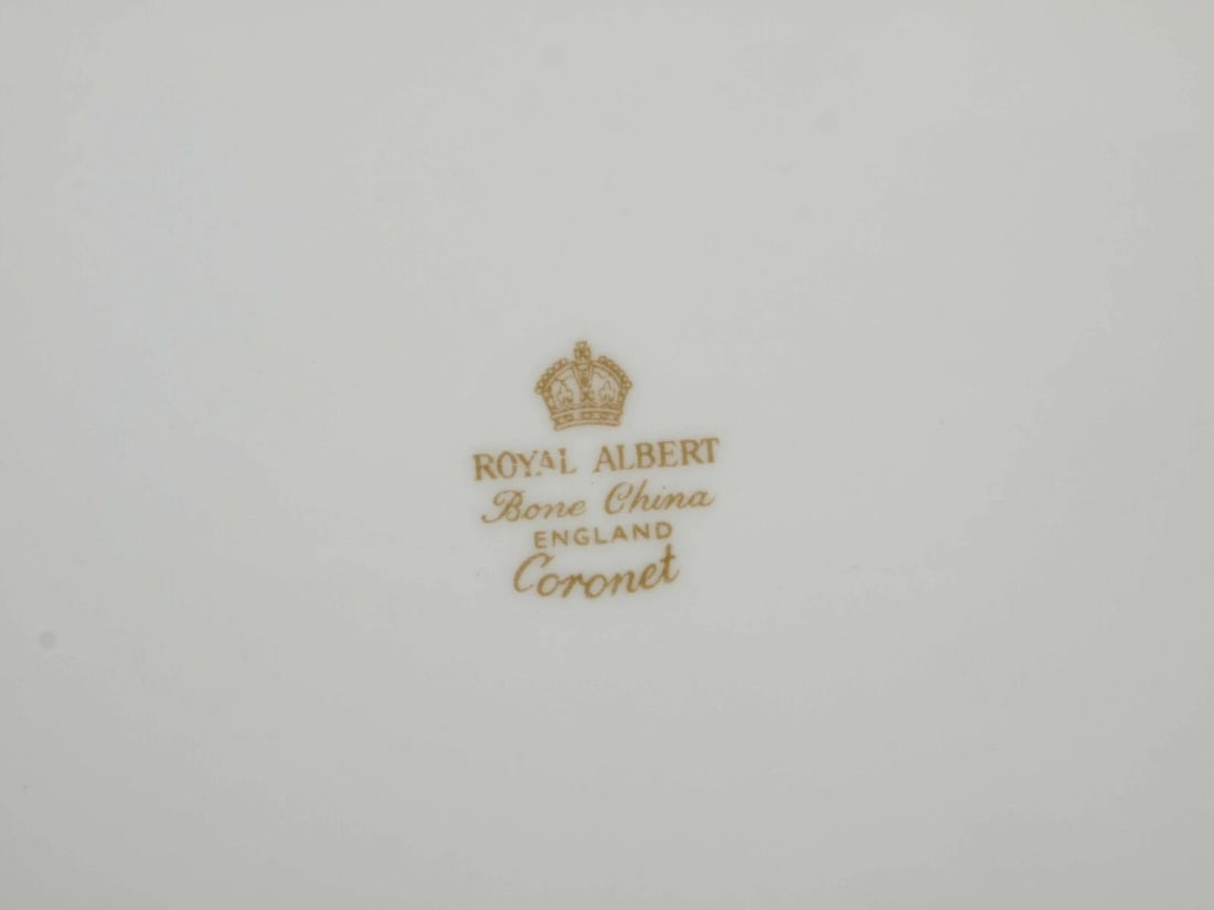 Royal Albert CORONET Oval Serving Platter Gold white England - 4