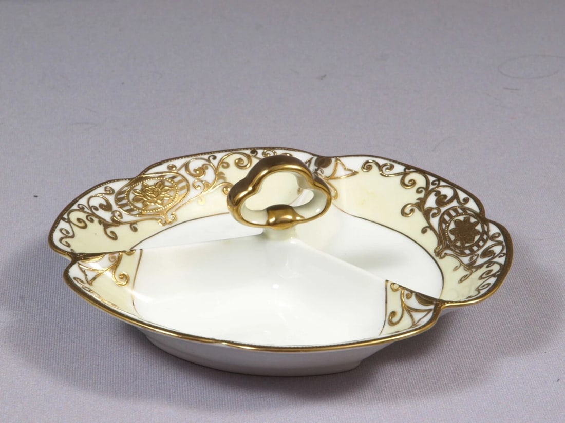 NORITAKE 175 Christmas Ball 3 Part Relish Tray Dish ANTIQUE 1920 Hand painted (1 of 4)