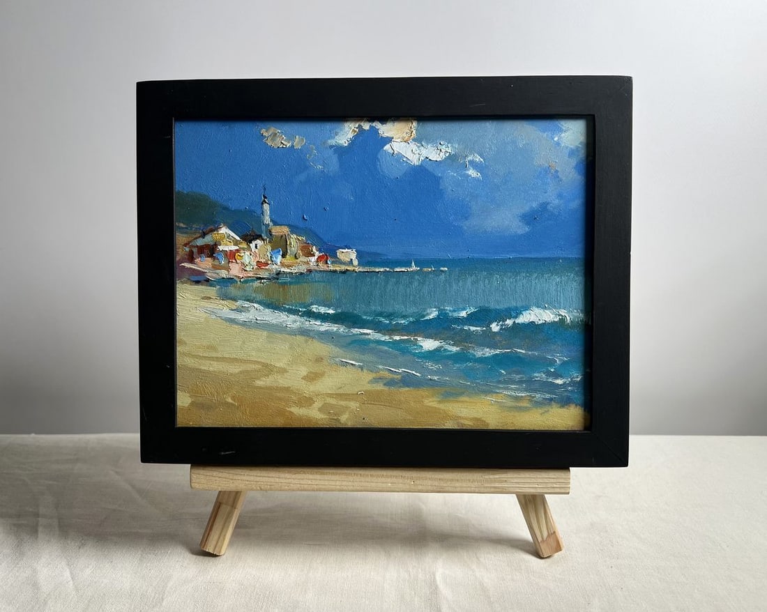 Oil painting Walking along the sandy shore Yuriy Suprunchuk: Title: Oil painting Walking along the sandy shore Yuriy Suprunchuk Description: AAA4146This oil painting titled "Walking Along the Sandy Shore," captures the serene beauty of a coastal landscape,