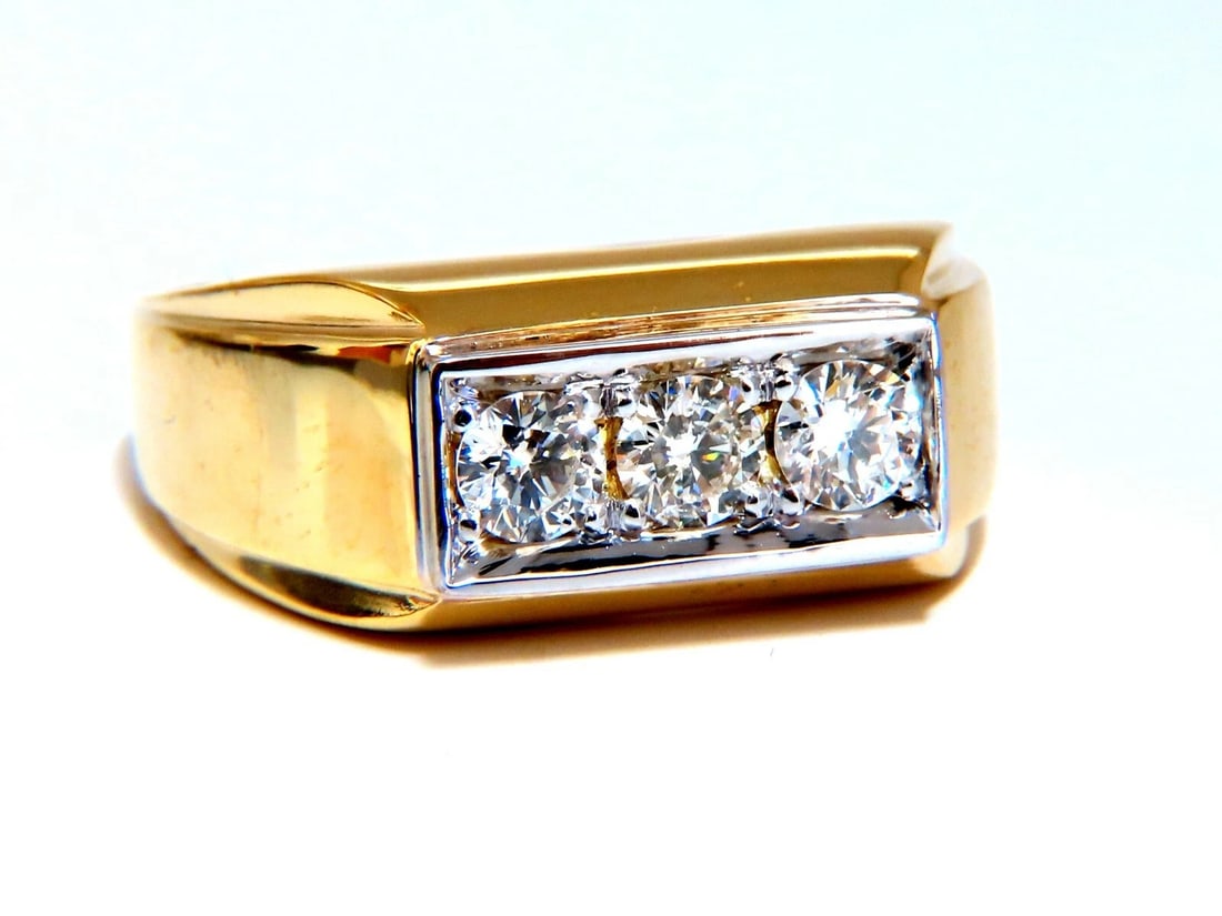 .85ct Natural Three Stone Masculine Pave Beaded Flat Deck Mens Ring 14kt**: Title: .85ct Natural Three Stone Masculine Pave Beaded Flat Deck Mens Ring 14kt** Description: Mens Masculine Three Stone Pave Beaded Deck .85ct. Natural (3) round cut brilliant diamond Pave Diamonds 
