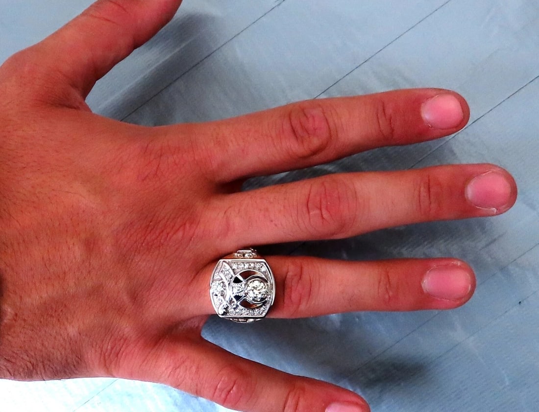 .55ct. mens natural round diamond ring 14kt gold Gothic** - 6