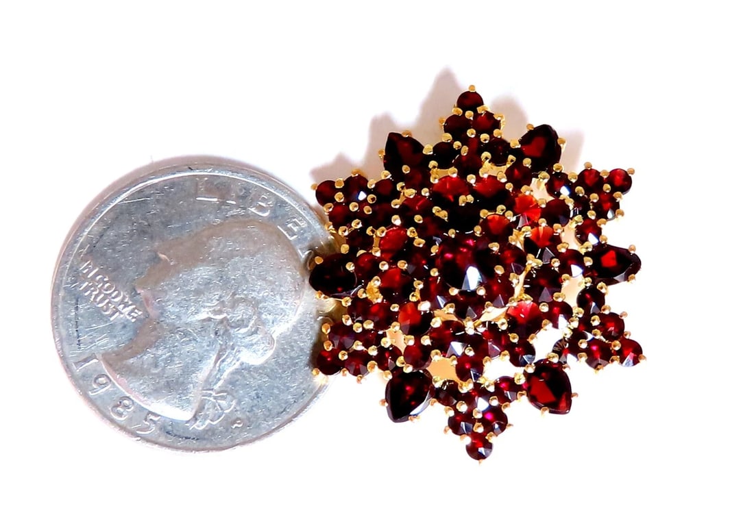 Cosmopolitan 14kt Gold Garnet Pin 14kt** - 4