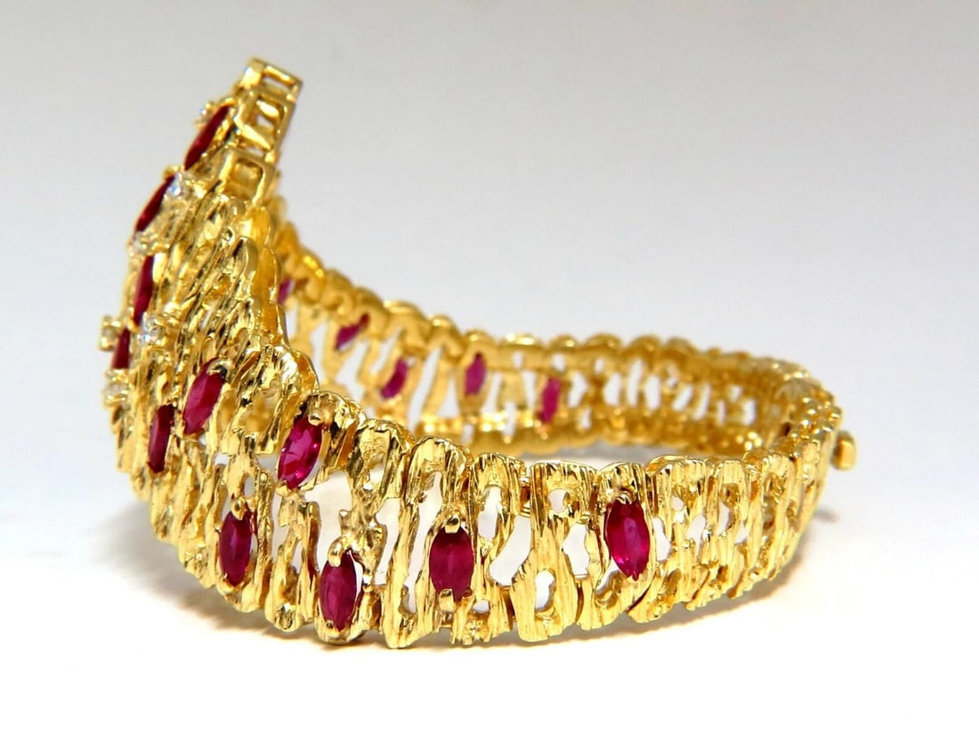 6.00ct Natural Ruby Diamond Coral Patina Chevron Cuff Bracelet 18 Karat** - 3