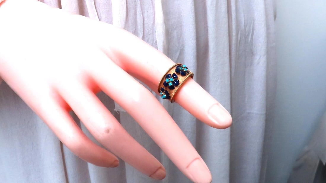 .50ct Natural Turquoise Blue Daisy Petal Vintage Ring 18kt Gold Ref 12300** - 10