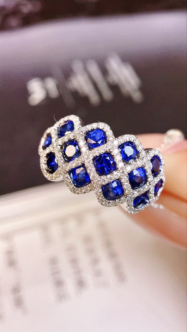 14K GOLD 2.50 CTW VIVID BLUE NATURAL SAPPHIRE & DIAMOND RING - 2