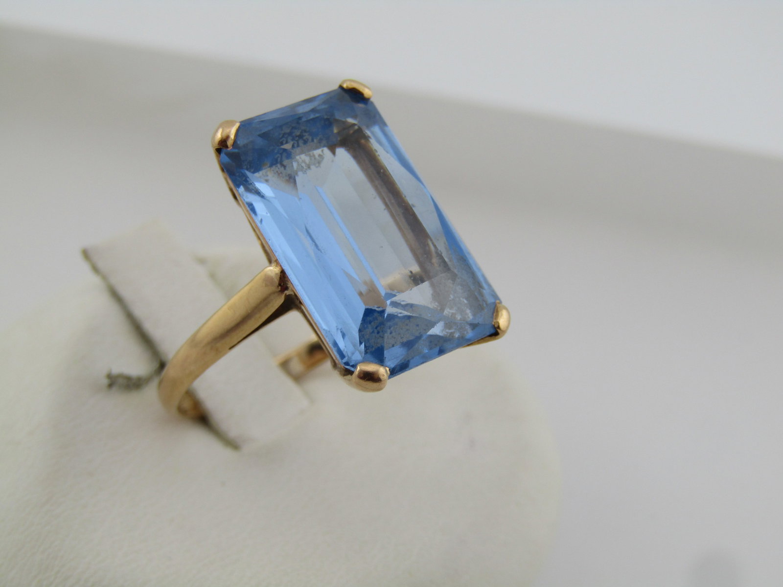 Vintage 18kt Blue Topaz Ring, Sz. 5.5, Pre MId-Century, 10CTW - 2