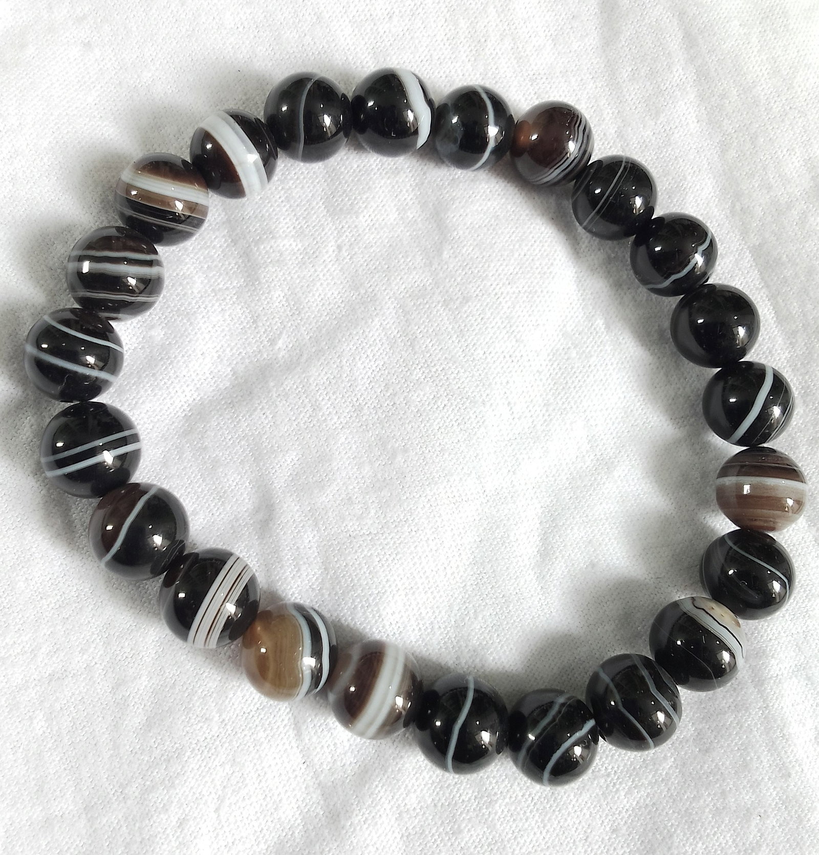 82.95 Carat Black Sulemani Hakik Healing Stretchable Bracelet - 4