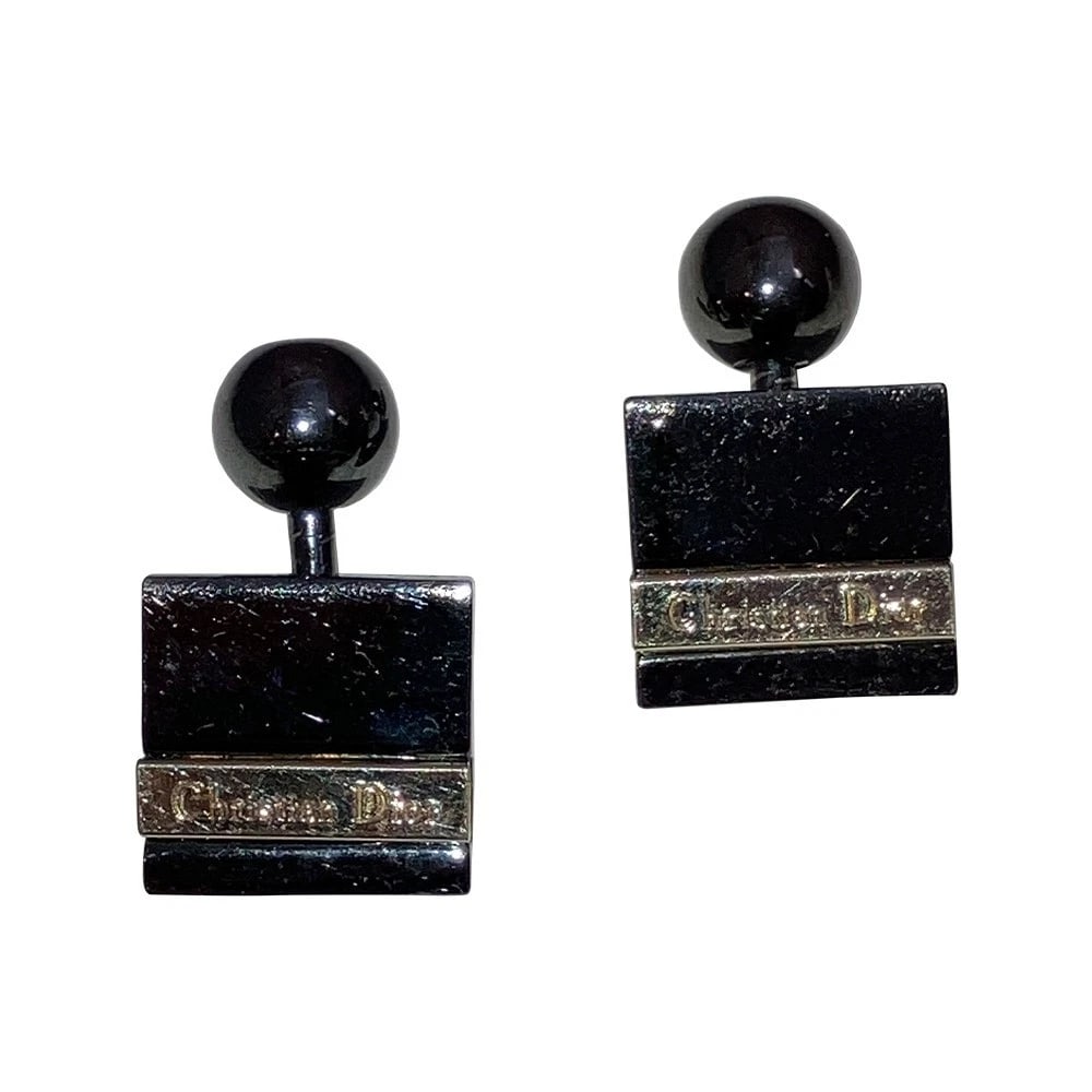 Christian Dior Two Tone Gunmetal and Goldtone Square Cufflinks Signed: Title:Christian Dior Two Tone Gunmetal and Goldtone Square Cufflinks Signed Description:Christian Dior Two Tone Gunmetal and Goldtone Square Cufflinks Signed. Circa 1970's Cufflinks measures 3/4" by