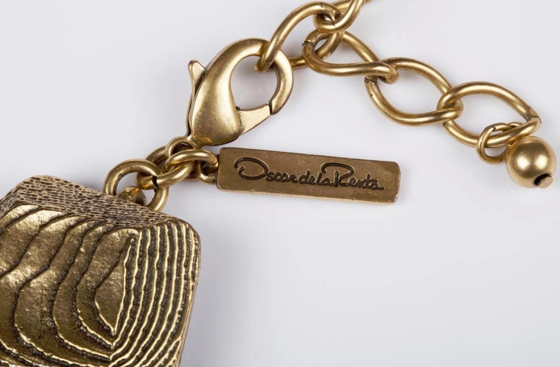 Oscar de la Renta Octagonal Finger Print Necklace - 5