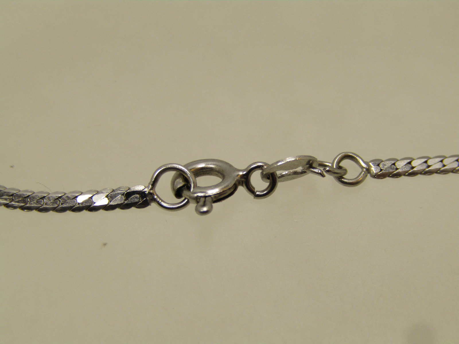 Vintage 14kt White Gold Bracelet, Herringbone, 7", Signed RVL 1980's-1990's - 5