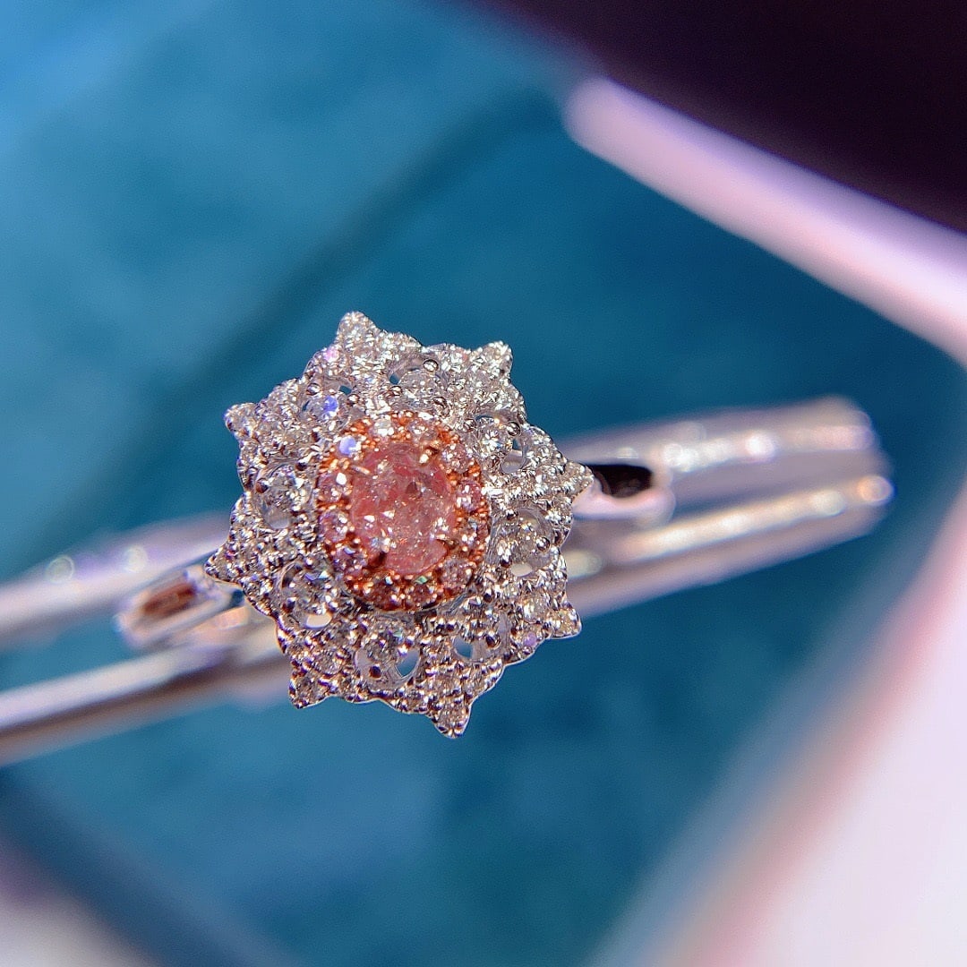 14K GOLD 0.37 CTW NATURAL PINK DIAMOND & DIAMOND RING - 2