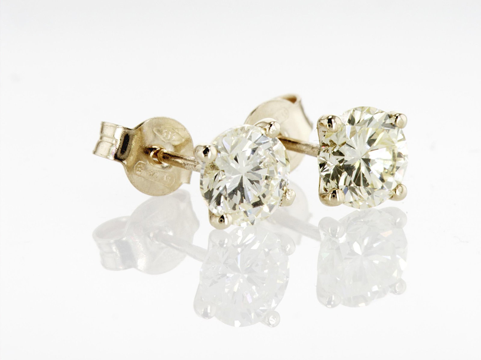 2.00cttw Natural Diamond Earrings 14K Yellow Gold 1.38 gr - 4