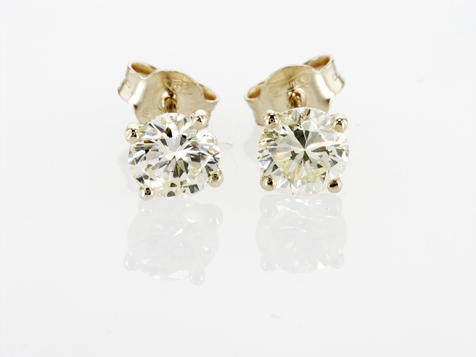 2.00cttw Natural Diamond Earrings 14K Yellow Gold 1.38 gr - 5