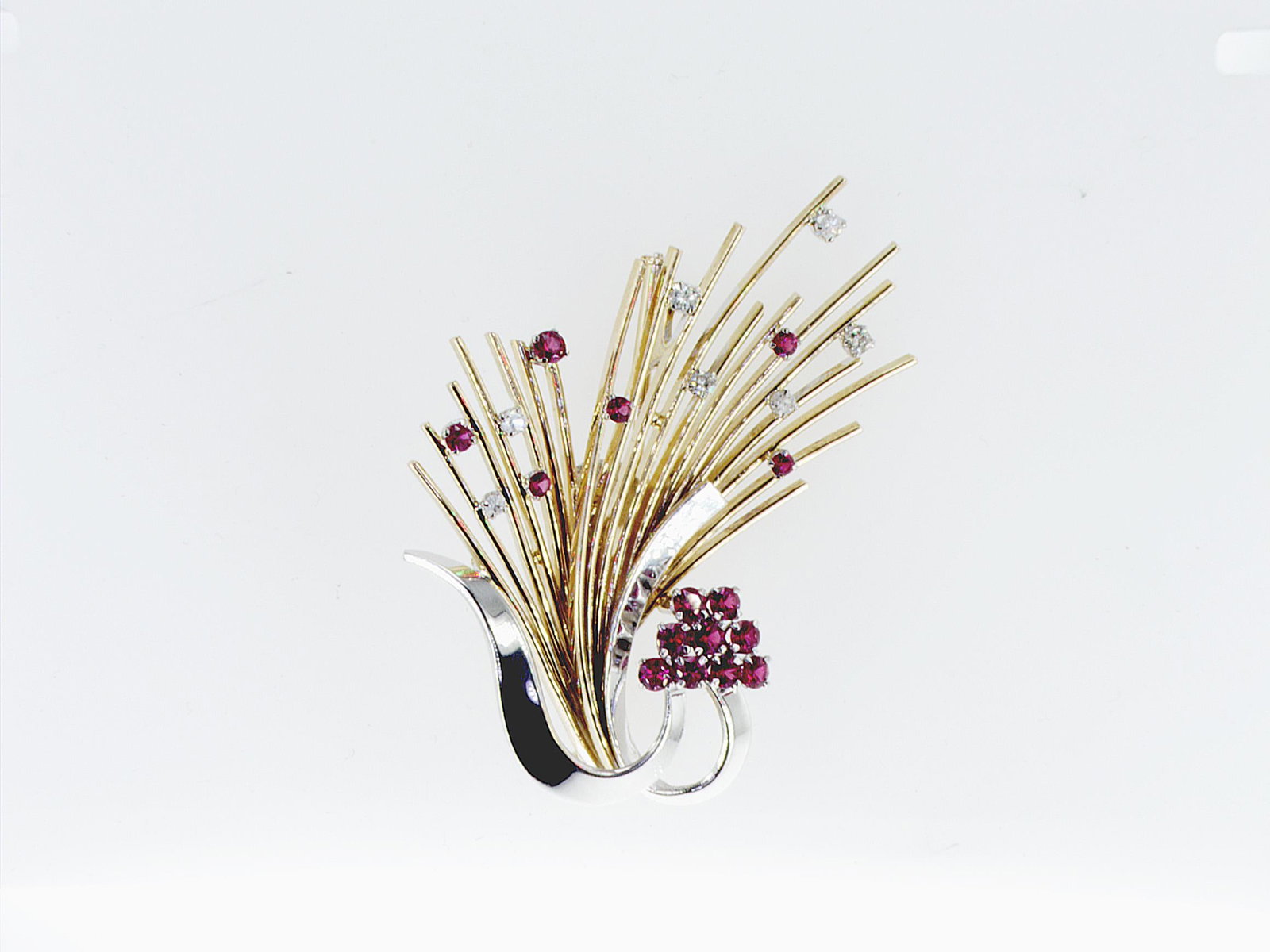 1.00cttw Lab Grown Ruby Broach Platinum / 18K Yellow / White Gold 14.23 gr - 3