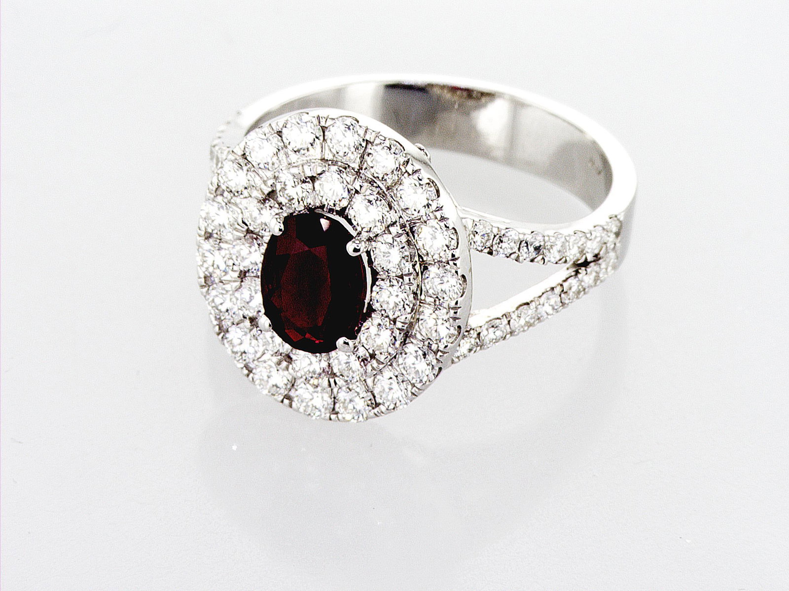 3.44cttw Natural Ruby & Natural Diamond Ring 18K White Gold 5.9 gr - 3