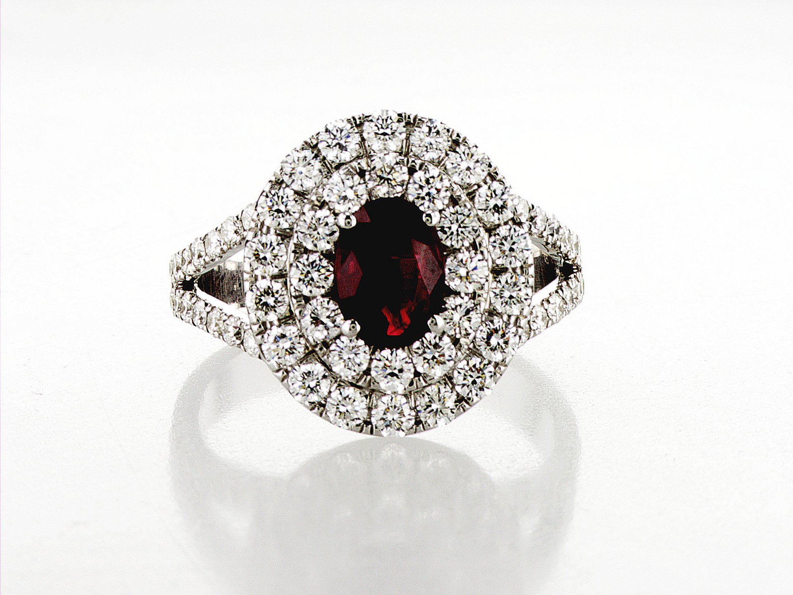 3.44cttw Natural Ruby & Natural Diamond Ring 18K White Gold 5.9 gr - 6