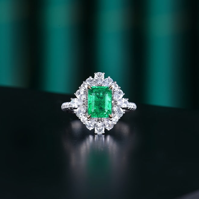 14K GOLD 1.85 CTW VIVID GREEN NATURAL EMERALD & DIAMOND RING/PENDANT - 4