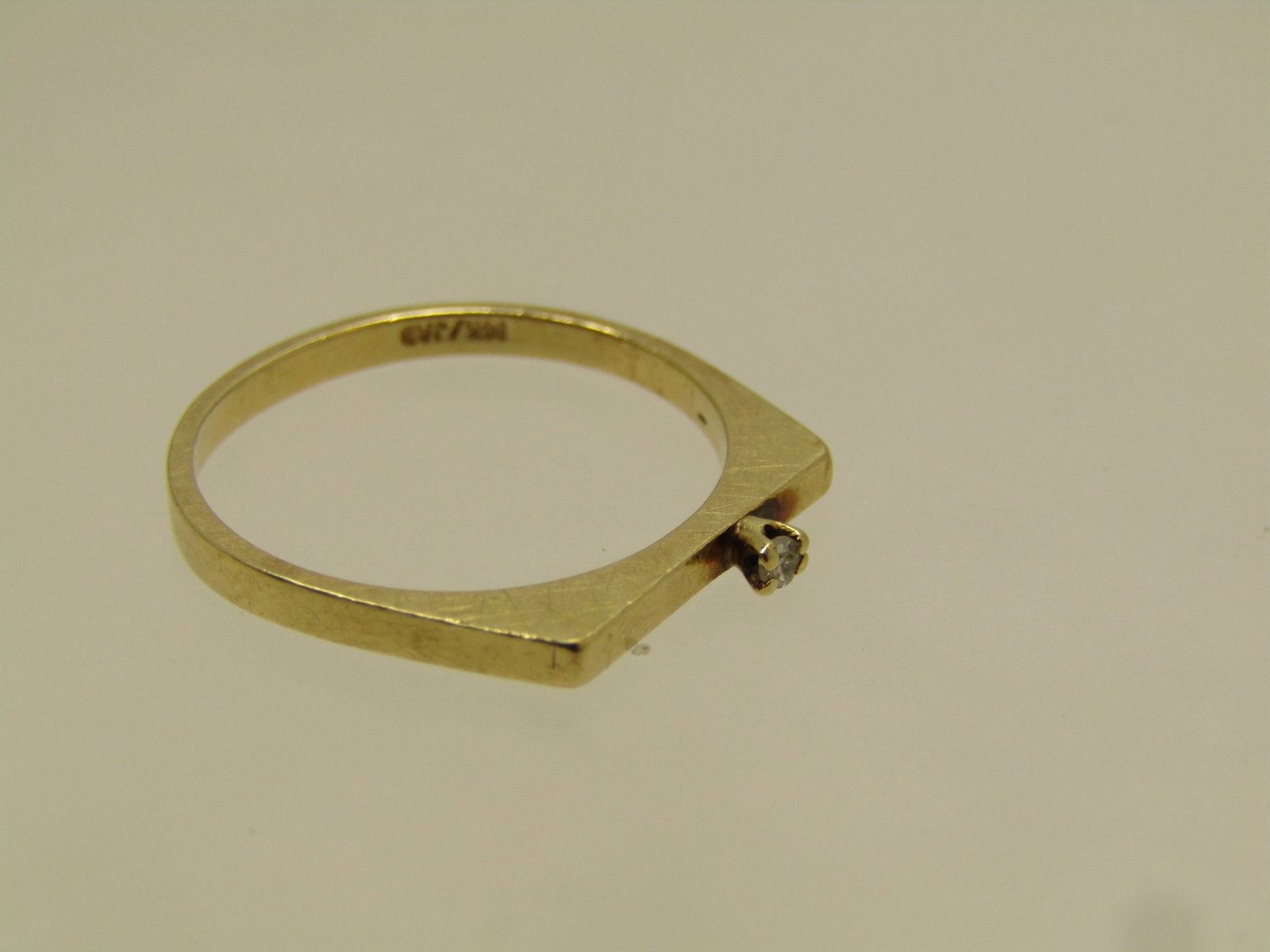 Vintage 14kt Gold Diamond Ring, Sz. 5, Flat Top, Signed JAD, 1980's - 3