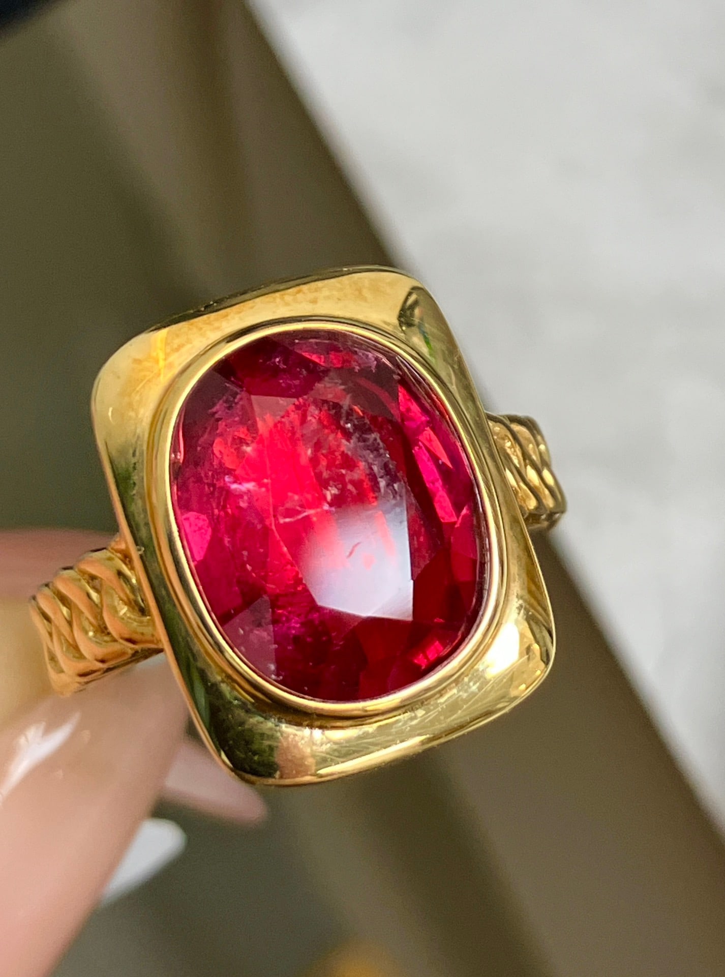 14K GOLD 3.97 CT VIVID RED NATURAL TOURMALINE RING - 4