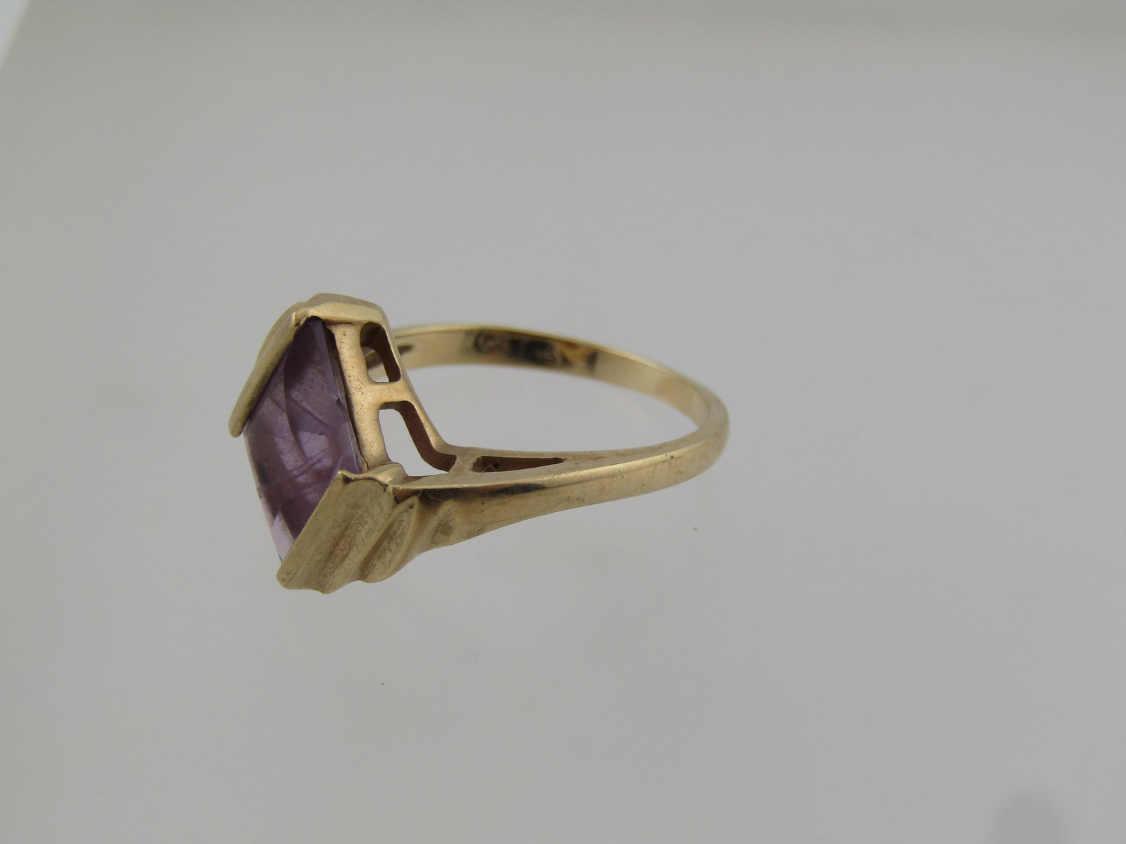 Vintage 10kt Amethyst Ring, Mod Design, Sz. 6, 1960's-1970's, Signed - 4