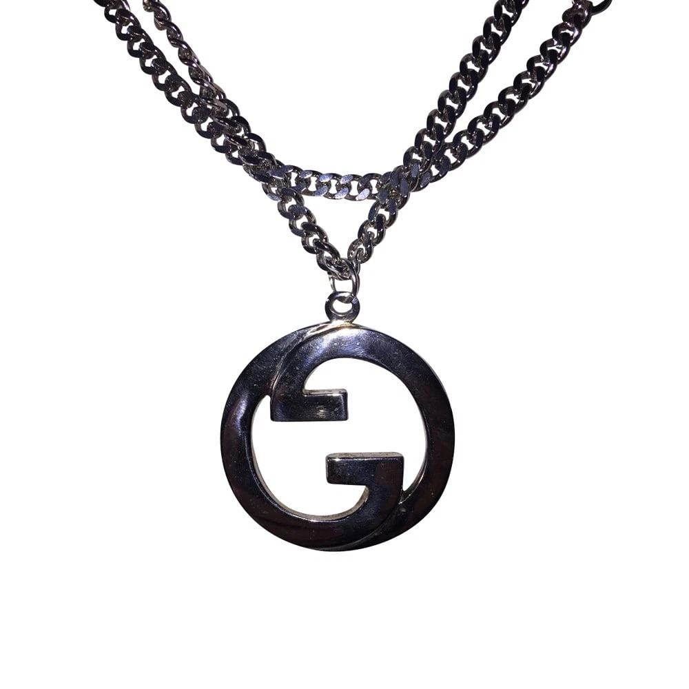 Large Silver Plated Gucci GG Monogrammed Pendant Chain Necklace: Title:Large Silver Plated Gucci GG Monogrammed Pendant Chain Necklace Description:So gorgeous, unisex. Circa 1960's. All heavily plated in sterling silver and white rhodium. This medium sized