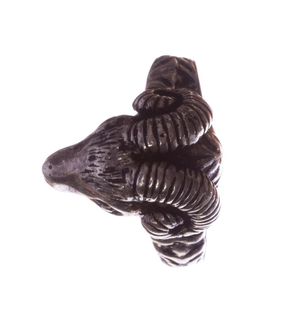 Sterling Silver Ram Head Ring with Antique Finish Alberto Juan - 4