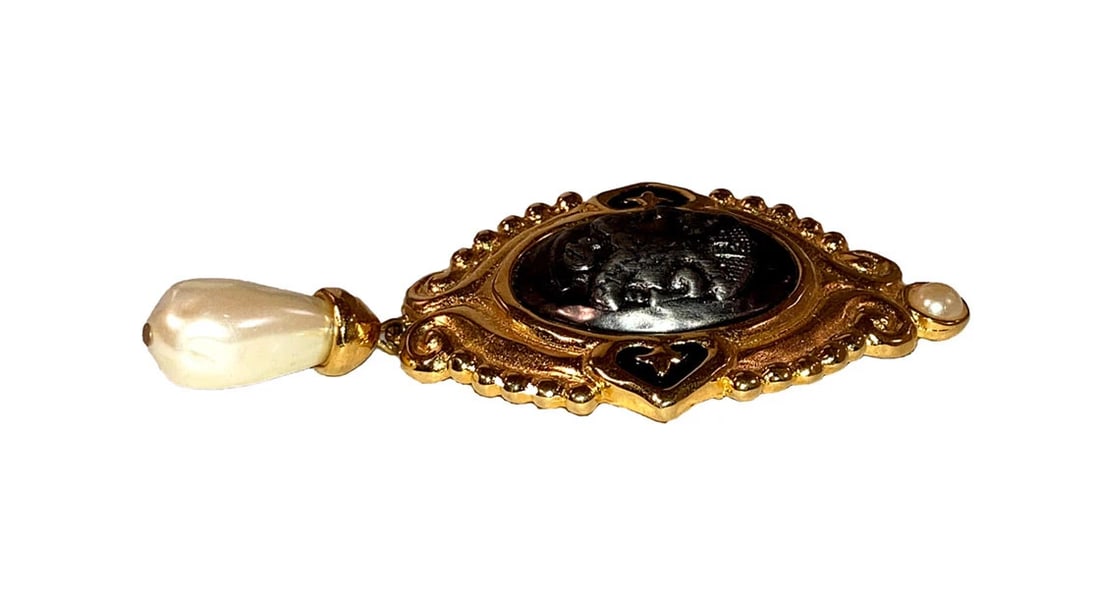 Fendi Janus Byzantine Inspired Two Tone Brooch with Simulated Pearls - 3