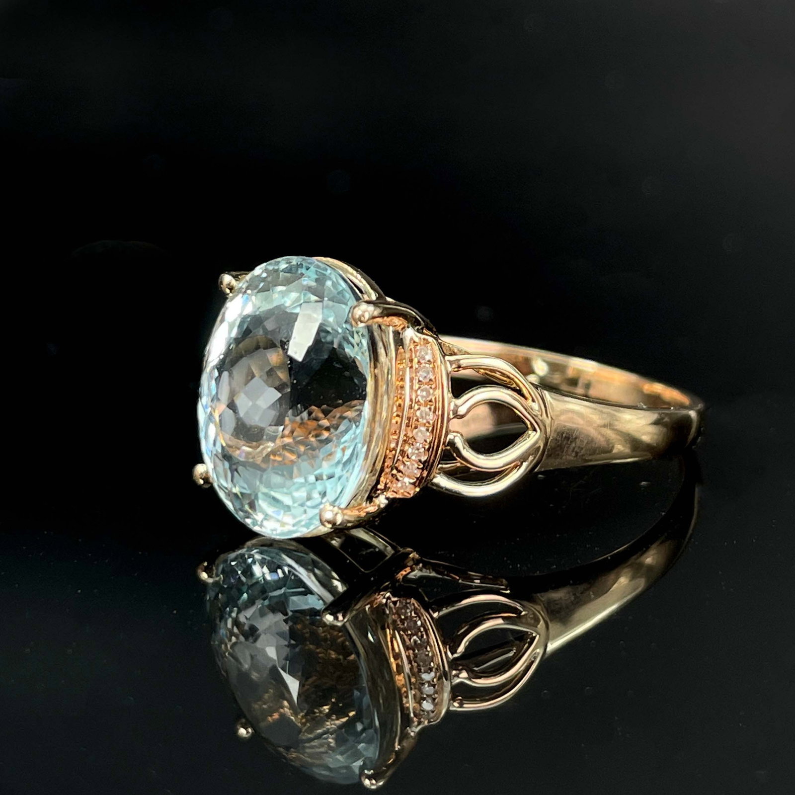 14K GOLD 6.72 CT NATURAL AQUAMARINE & DIAMOND RING - 3