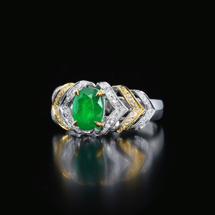 14K GOLD 1.74 CTW VIVID GREEN NATURAL EMERALD & DIAMOND RING - 7