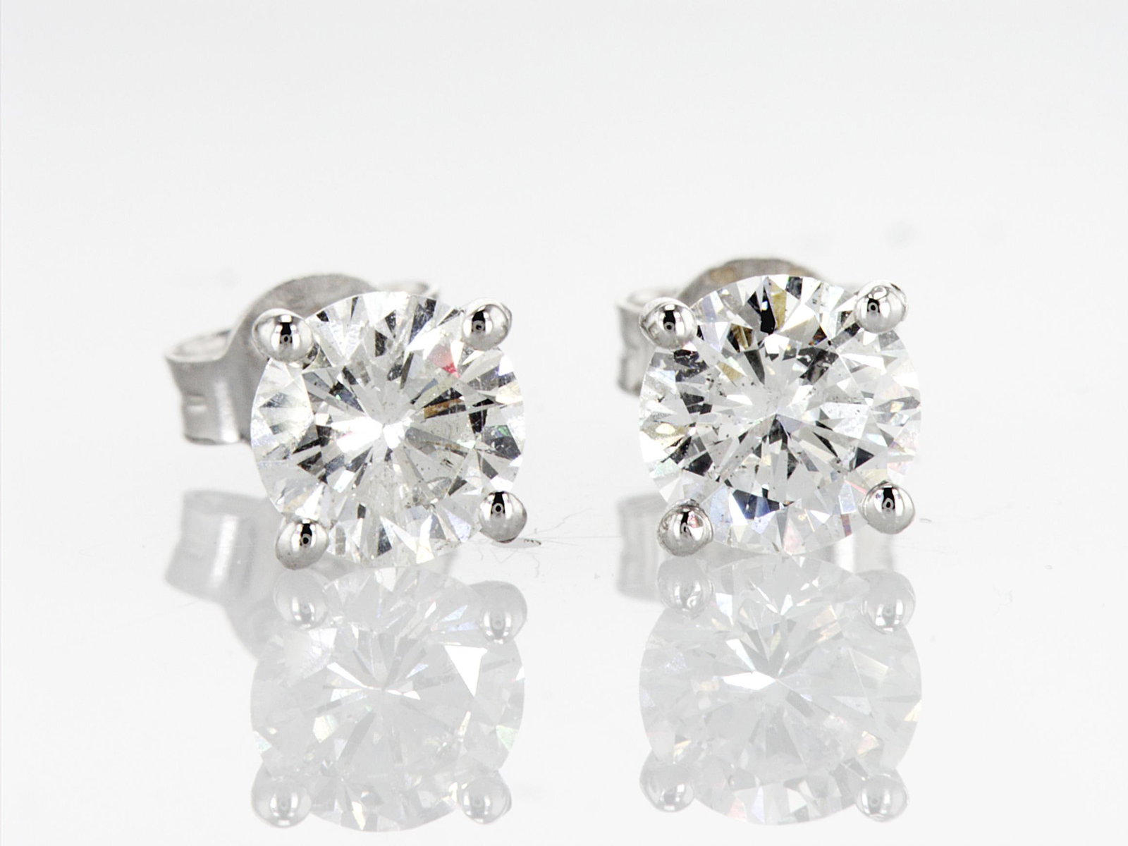 2.13cttw Natural Diamond Earrings 14K White Gold 1.15 gr - 4