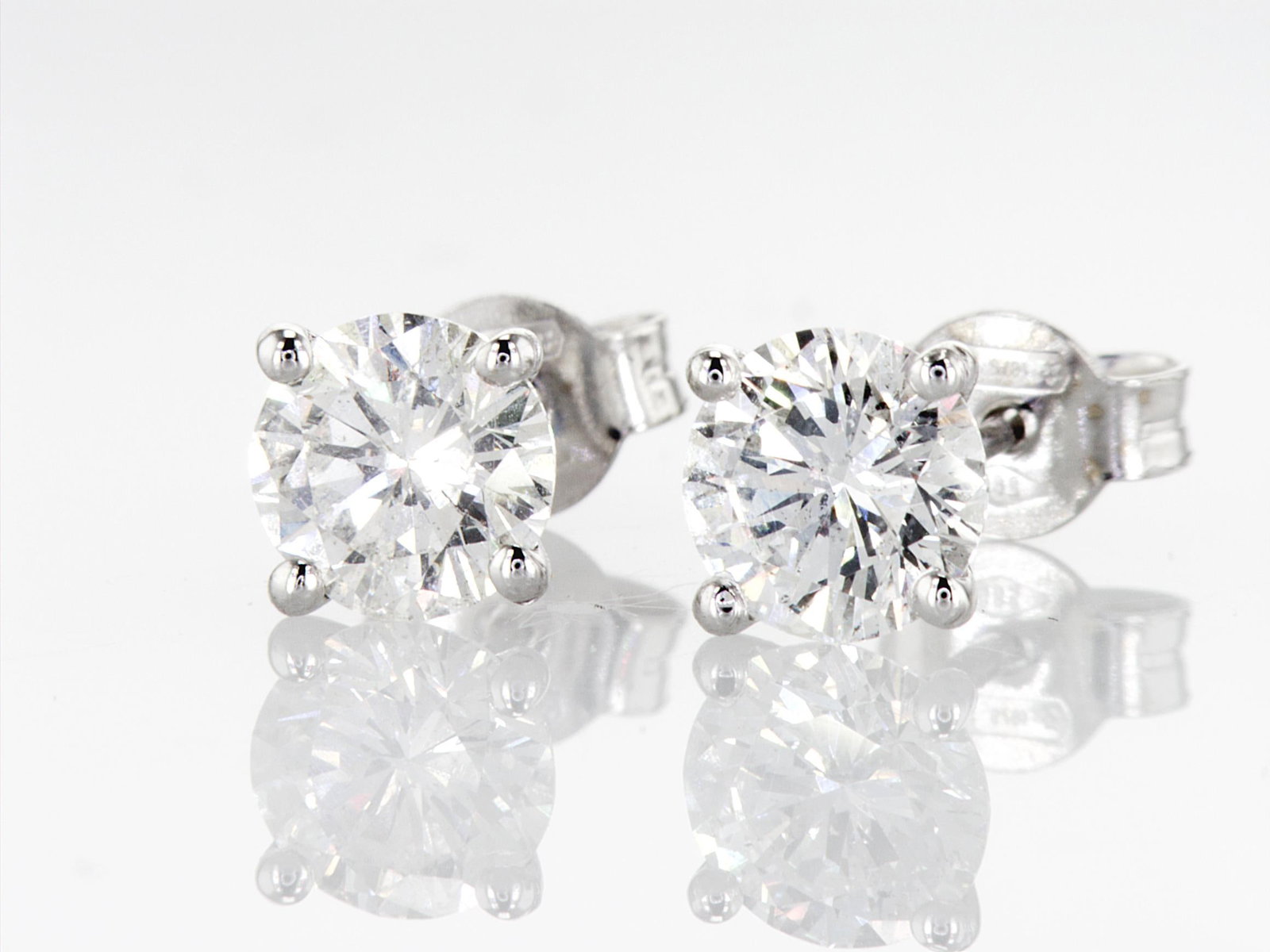 2.13cttw Natural Diamond Earrings 14K White Gold 1.15 gr - 5