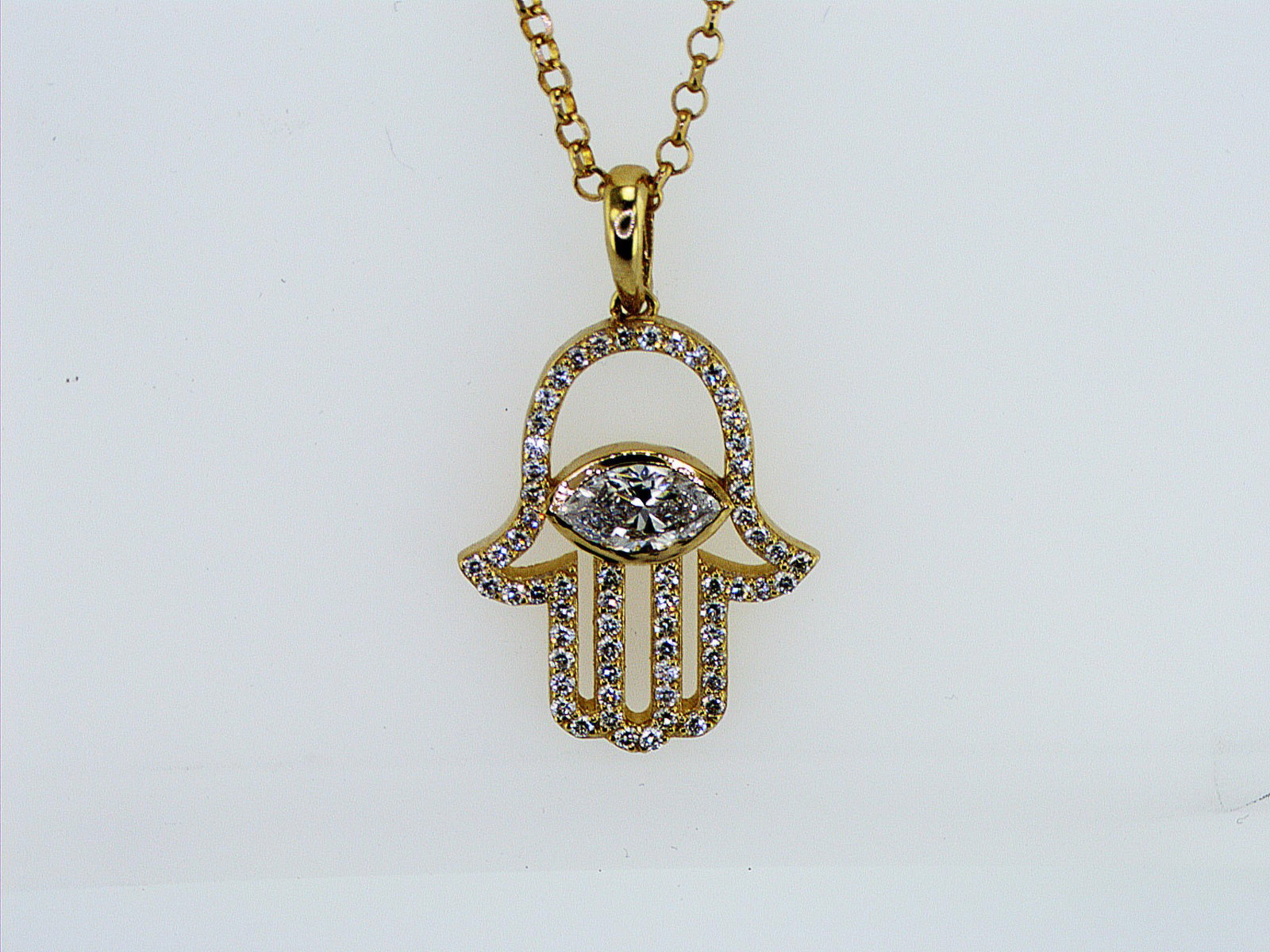 1.17cttw Natural Diamond & Natural Diamond Necklace 14K Yellow Gold 4.55 gr: Title:1.17cttw Natural Diamond & Natural Diamond Necklace 14K Yellow Gold 4.55 gr Description: Reserve: $3,200.00 Shipping: Domestic: Shipping rates are determined by destination International: